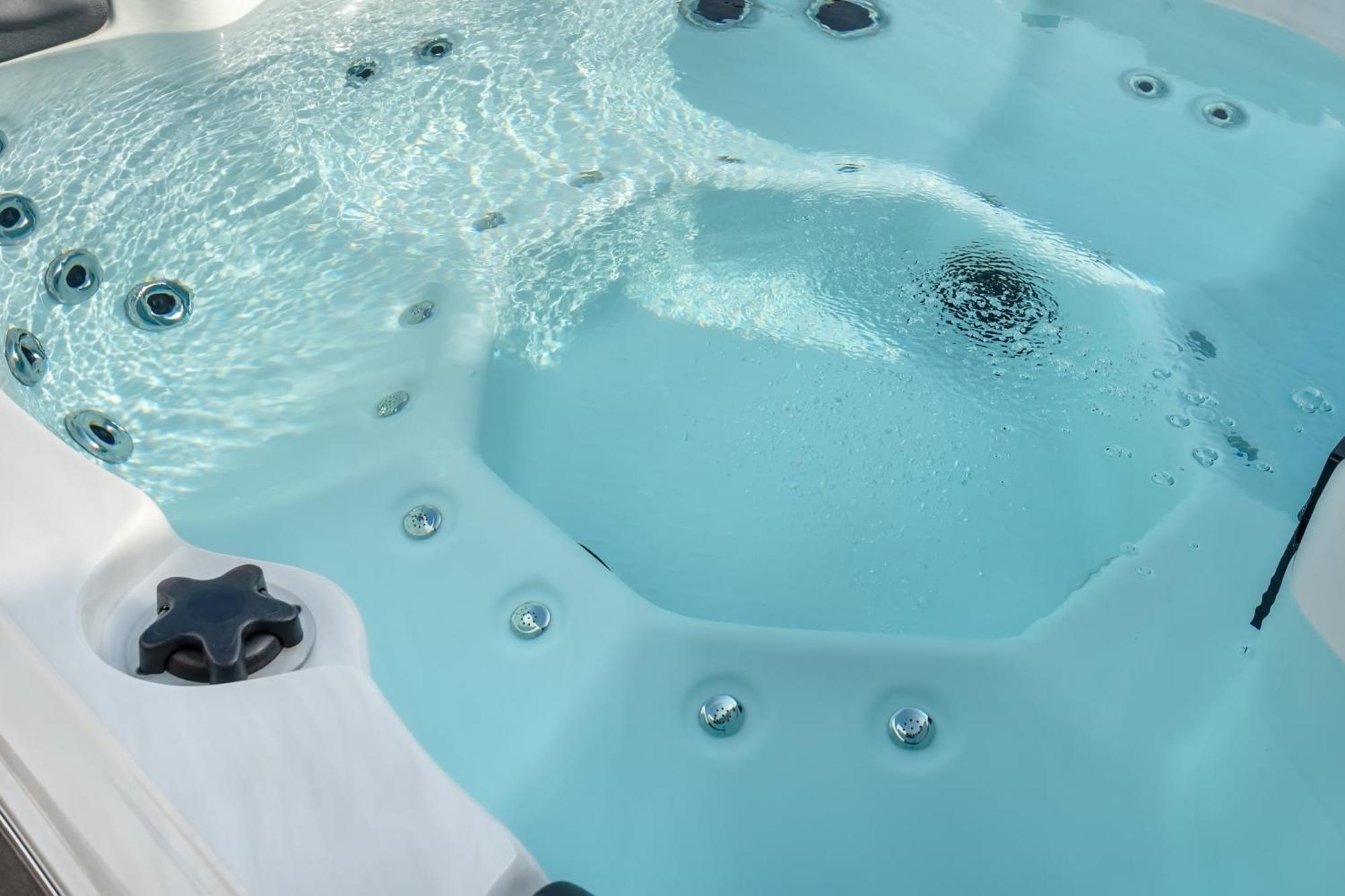 Hot Tub Wifi Pool Gym Firepit Arcade Villa Kernersville Eksteriør billede